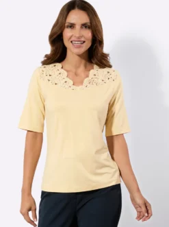 Spitzenshirt mit längerem Kurzarm