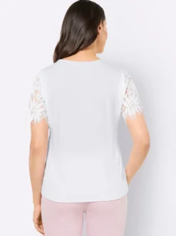 Spitzenshirt mit transparenten Ärmeln