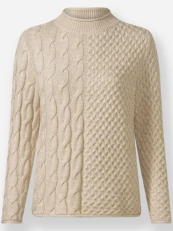 Stehkragenpullover im Strickmuster-Mix