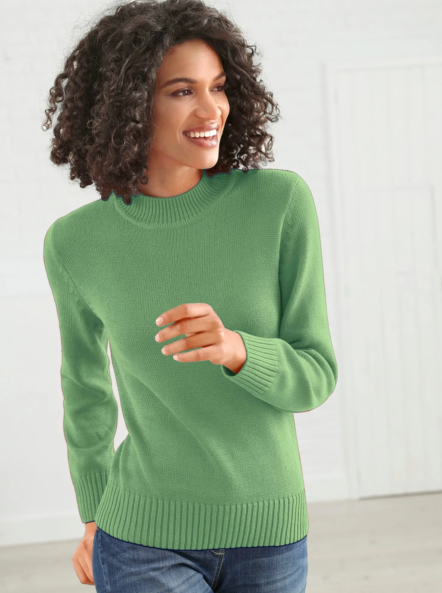 Stehkragenpullover mit Baumwolle