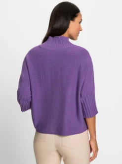 Stehkragenpullover mit Fledermaus-Ärmeln