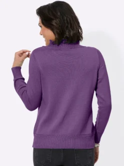 Stehkragenpullover mit Ripp-Abschlüssen