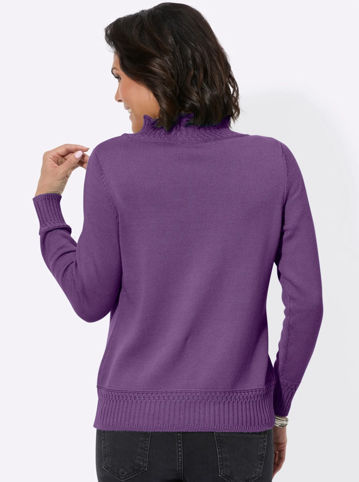 Stehkragenpullover mit Ripp-Abschlüssen