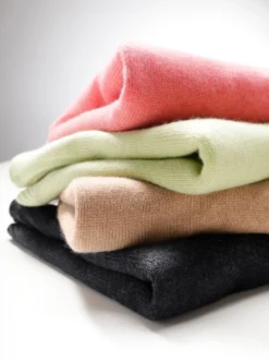 Stehkragenpullover Mit seitlichen Einsätzen