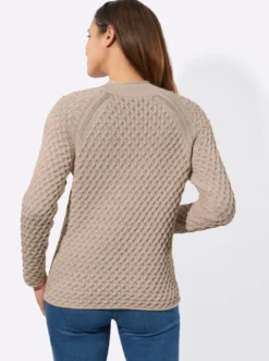Stehkragenpullover mit Zierperlen