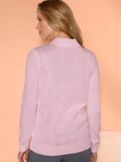 Stehkragenpullover mit Zopfmuster