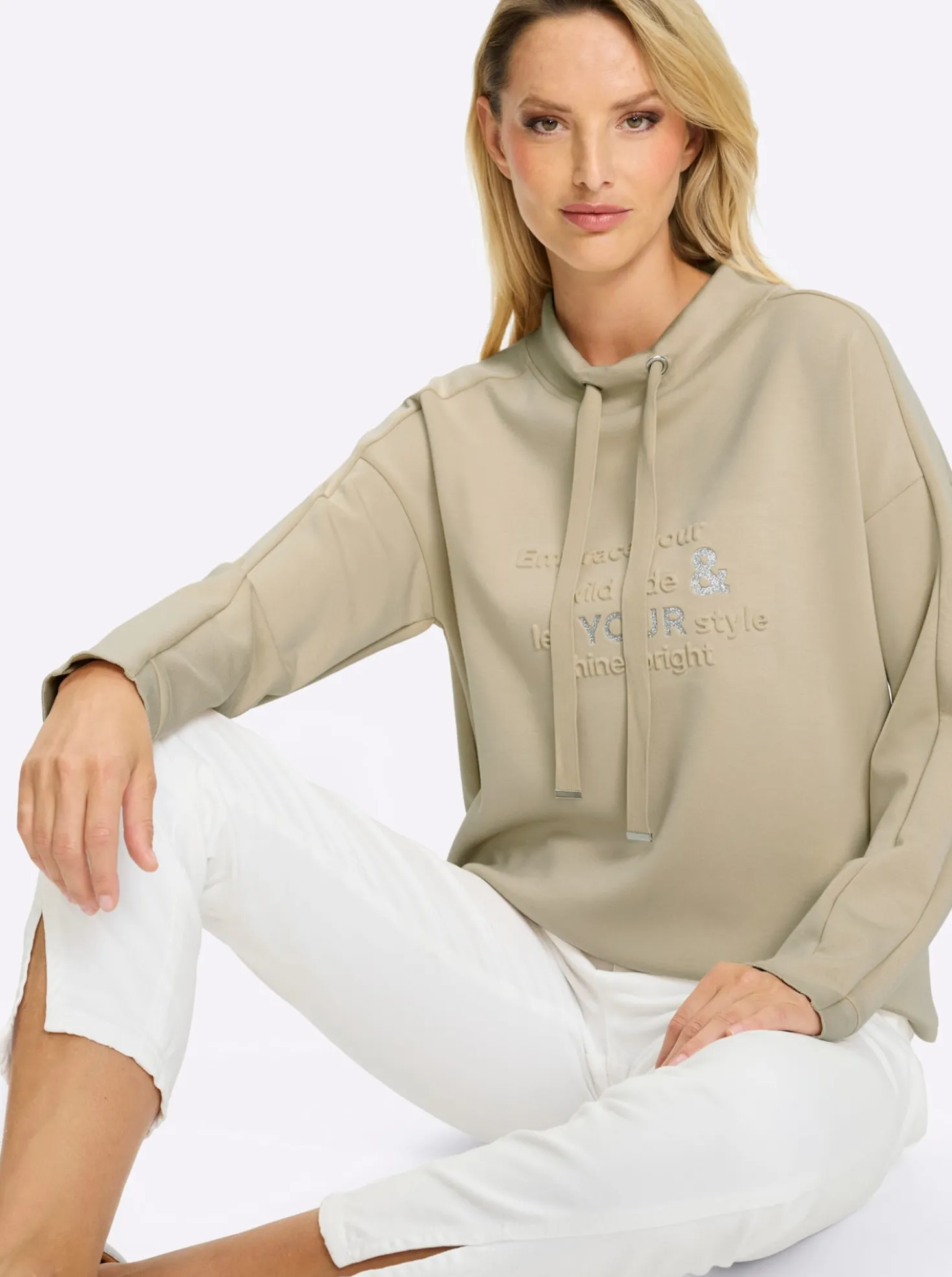 Stehkragenshirt mit Tunnelzug