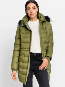 Steppjacke mit abnehmbarer Kapuze