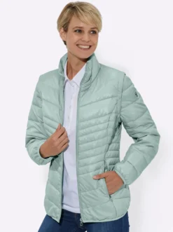 Steppjacke mit abzippbaren Ärmeln