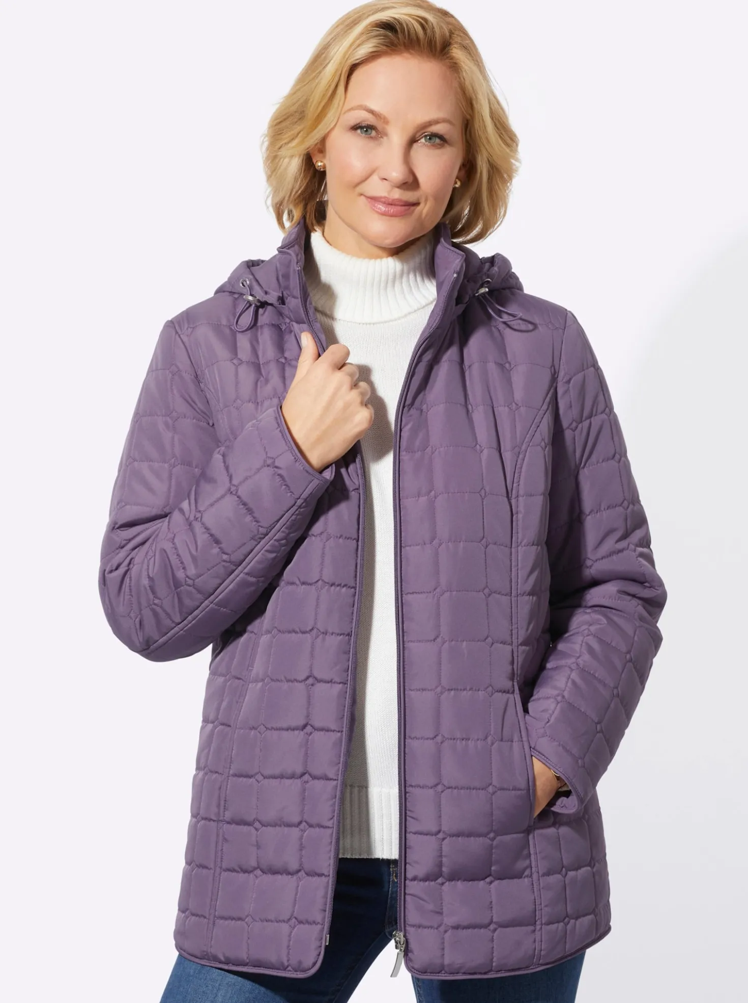 Steppjacke mit abzippbarer Kapuze