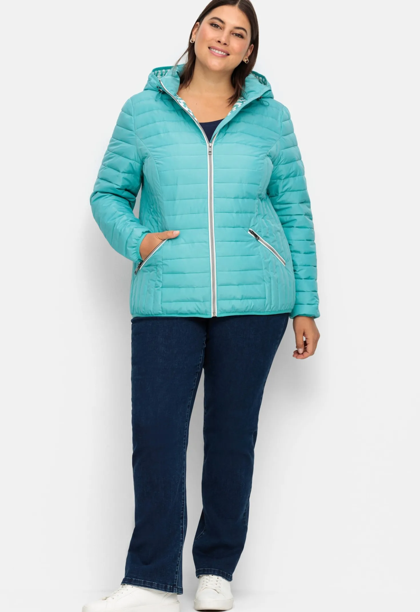 Steppjacke mit gestreiftem Innenfutter