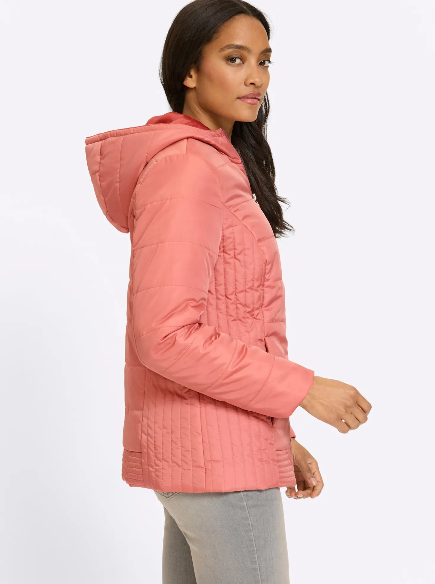 Steppjacke mit Kapuze