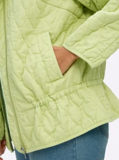 Steppjacke mit Kapuze und Kordelzug