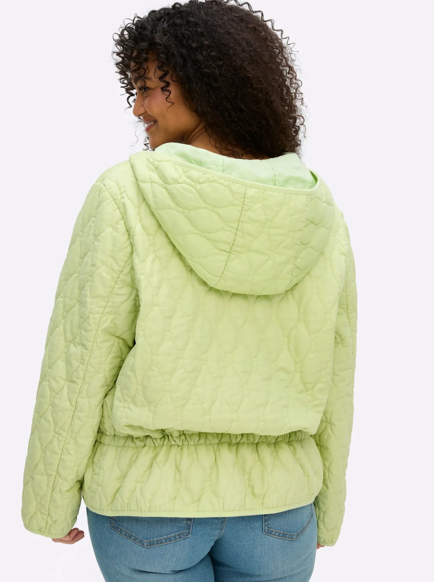 Steppjacke mit Kapuze und Kordelzug