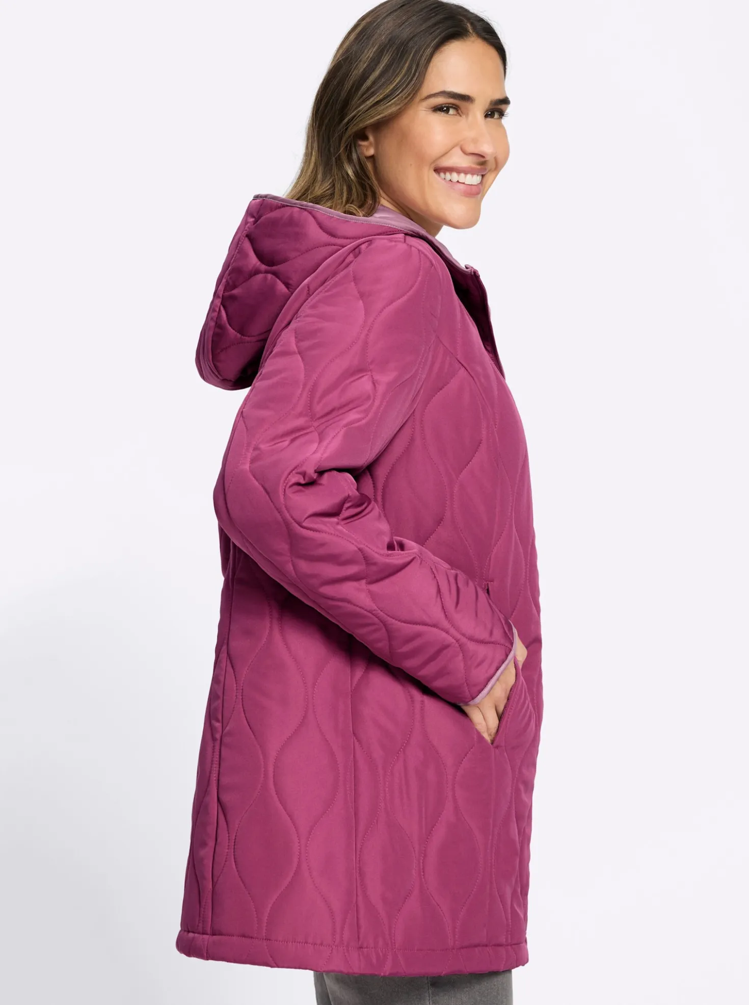 Steppjacke mit kontrastfarbenem Futter