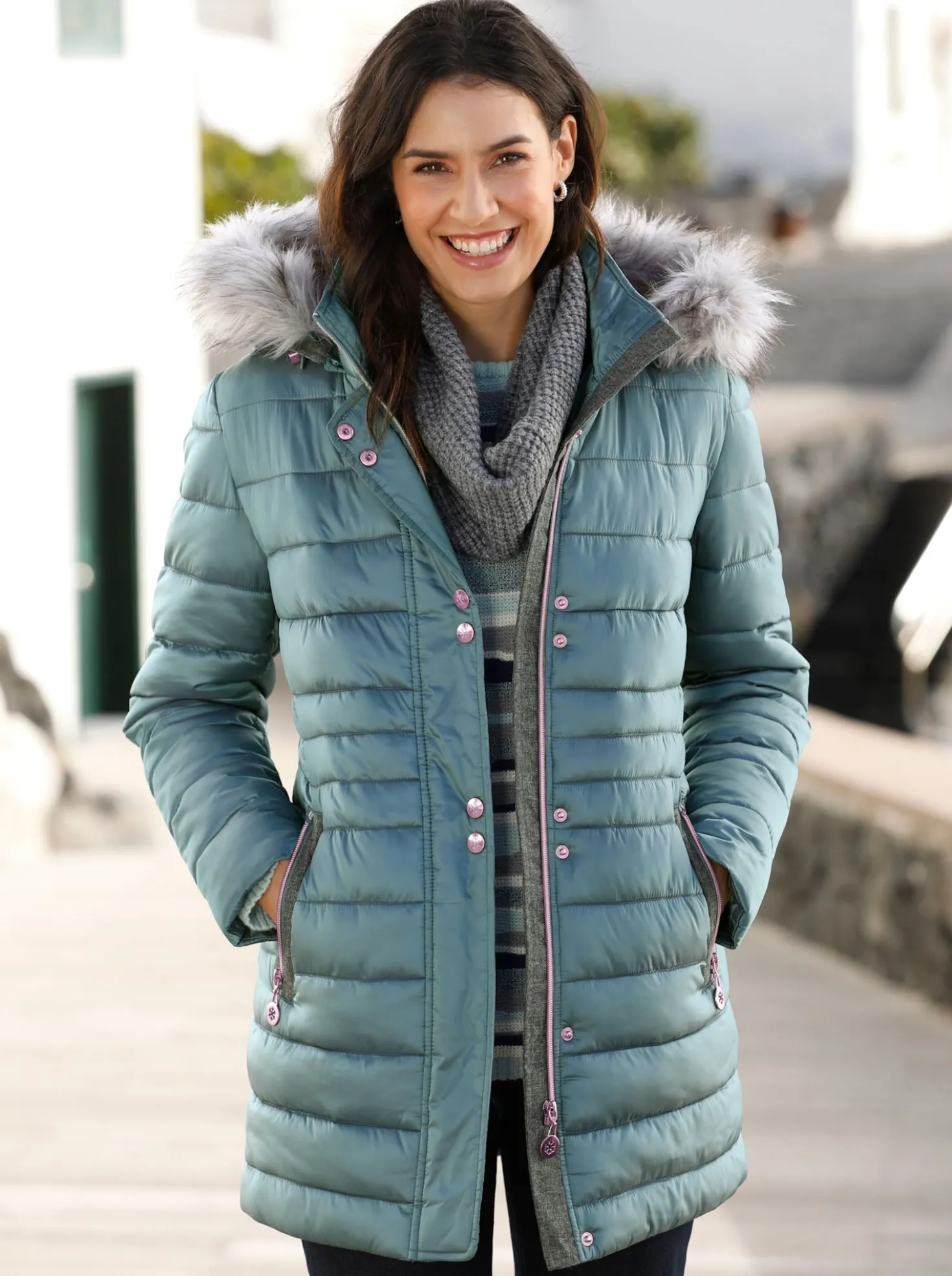 Steppjacke mit Pelz-Imitat