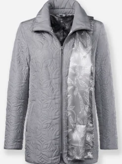 Steppjacke mit Schal