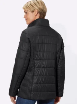 Steppjacke mit seitlicher Längs-Steppung