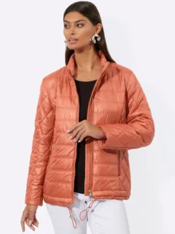 Steppjacke mit Tunnelzug am Saum