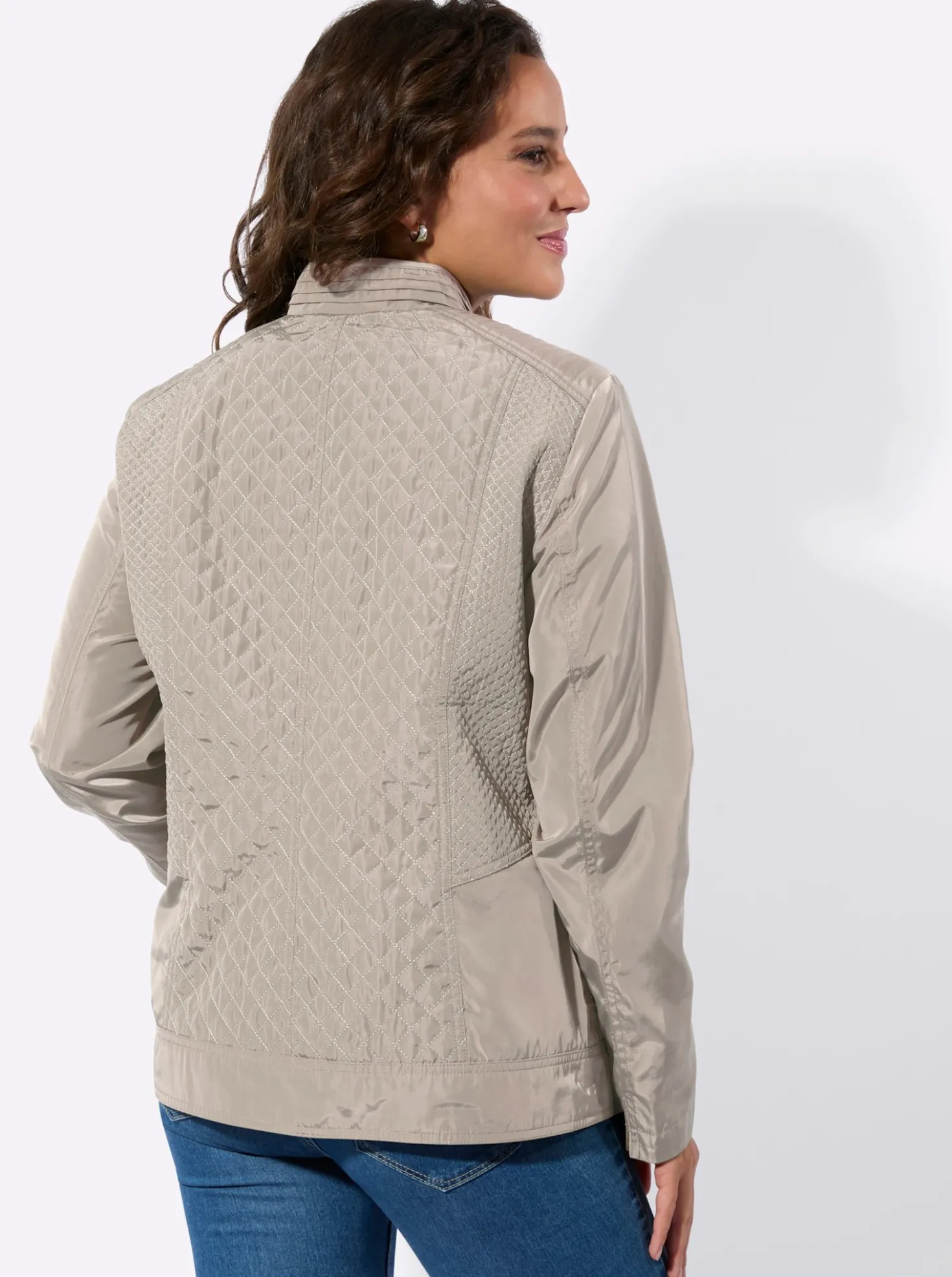 Steppjacke mit verdeckten Reißverschluss-Taschen