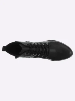 Stiefelette mit Materialmix