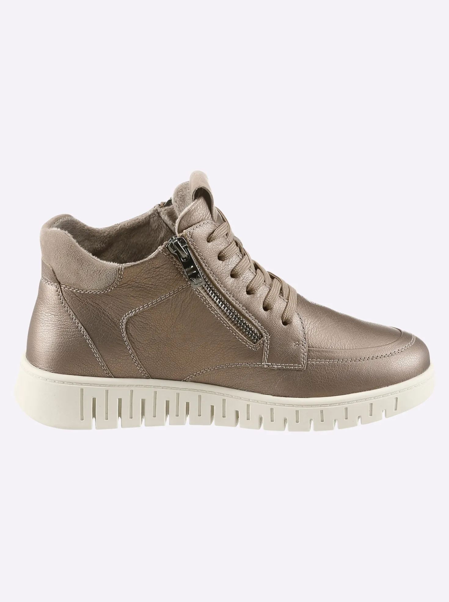 Stiefelette mit Profilsohle