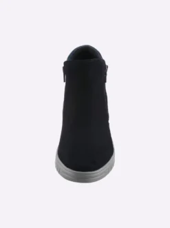 Stiefelette mit Veloursleder