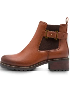 Stiefelette mit Zierriegel