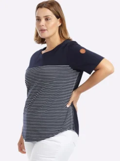 Streifenshirt im figurbetonten Schnitt