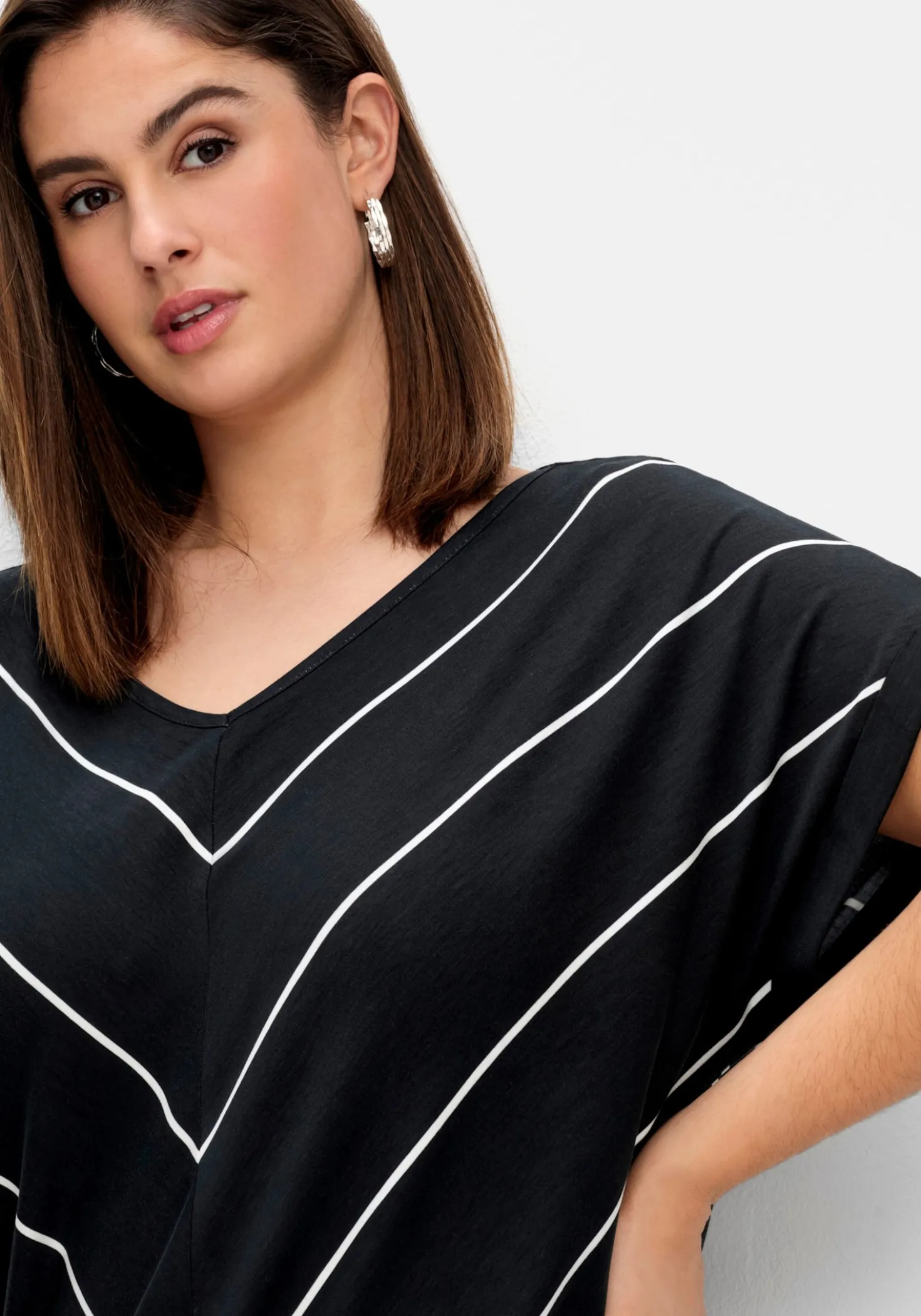 Streifenshirt mit Bindeband am Saum