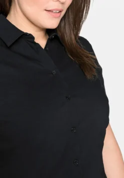 Stretchbluse mit kurzem Arm, leicht tailliert