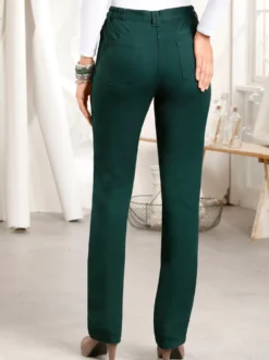 Stretch-Hose mit Nieten an den Taschen