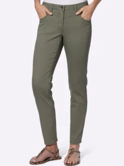 Stretch-Hose mit Passformsattel vorne und hinten
