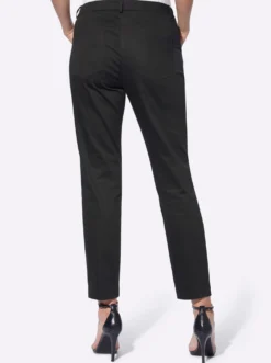 Stretch-Hose mit runden Taschen