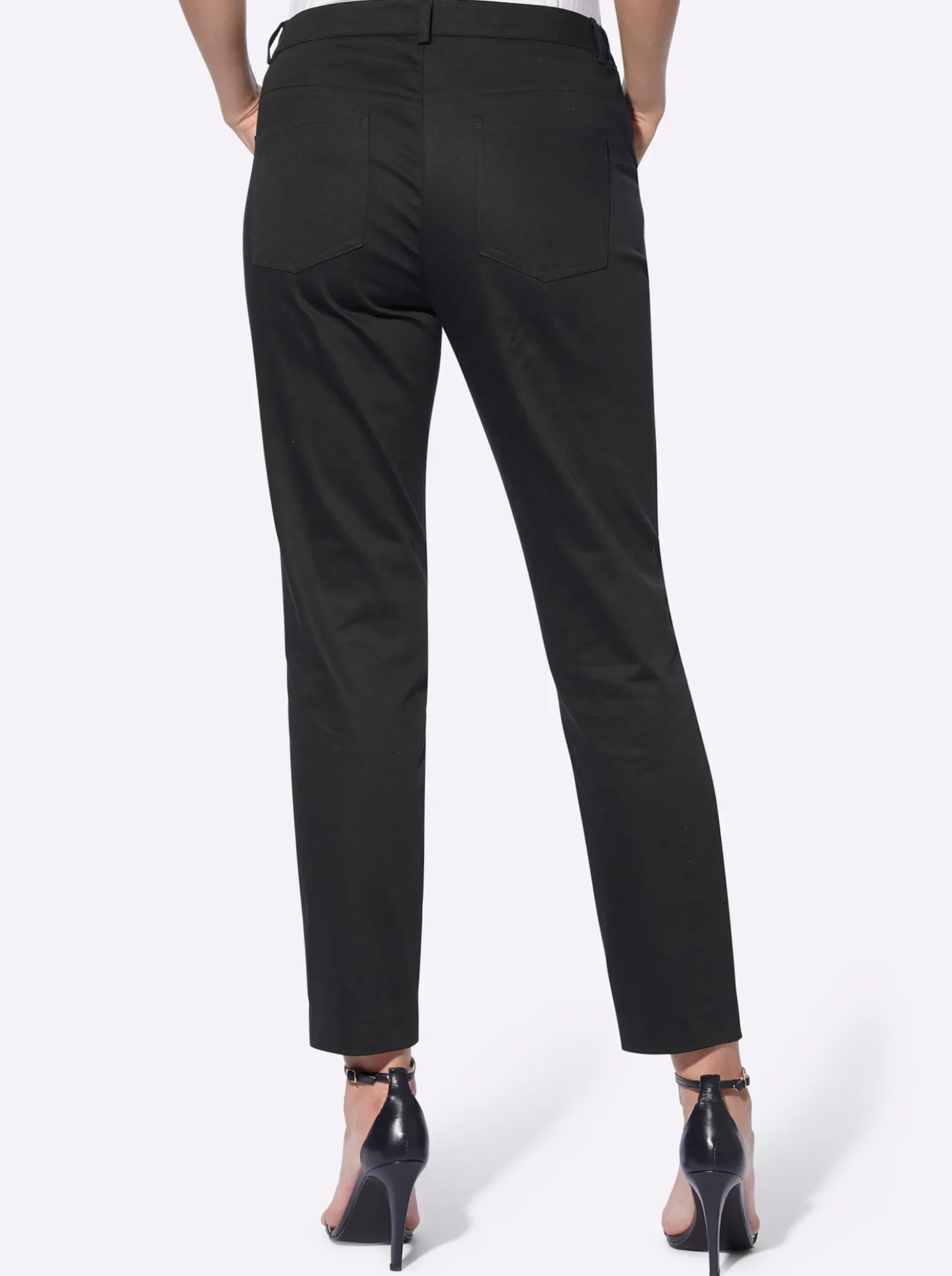 Stretch-Hose mit runden Taschen