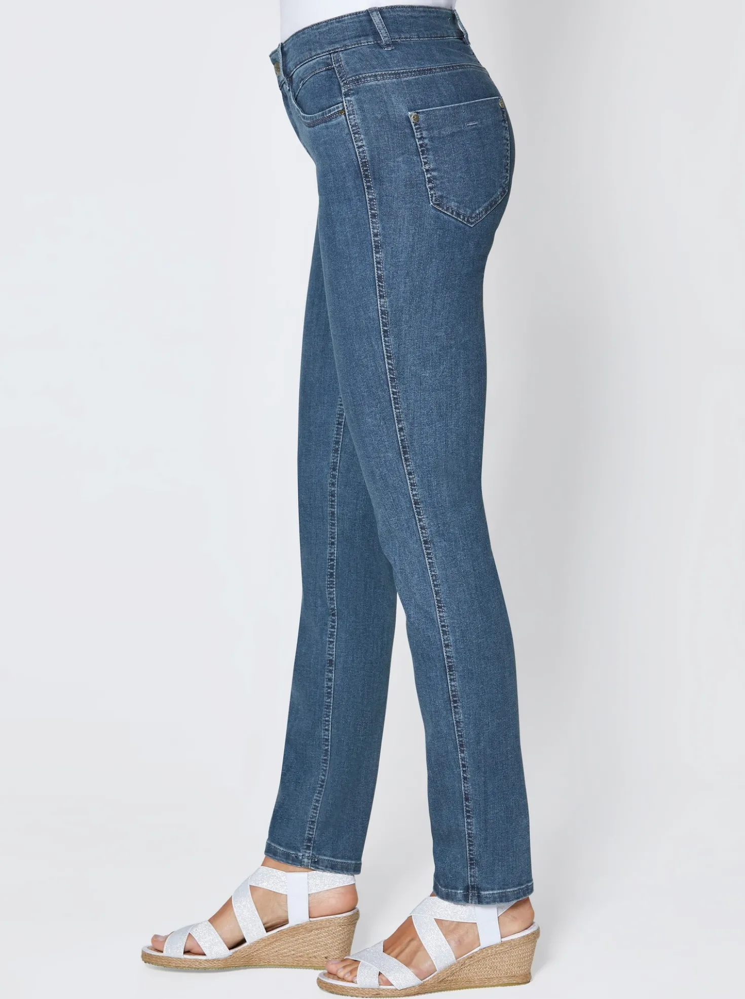 Stretch-Jeans in Röhren-Form