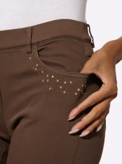 Stretch-Jeans mit Glitzersteinchen