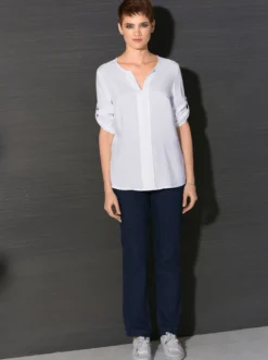 Stretch-Jeans mit Glitzersteinchen hinten