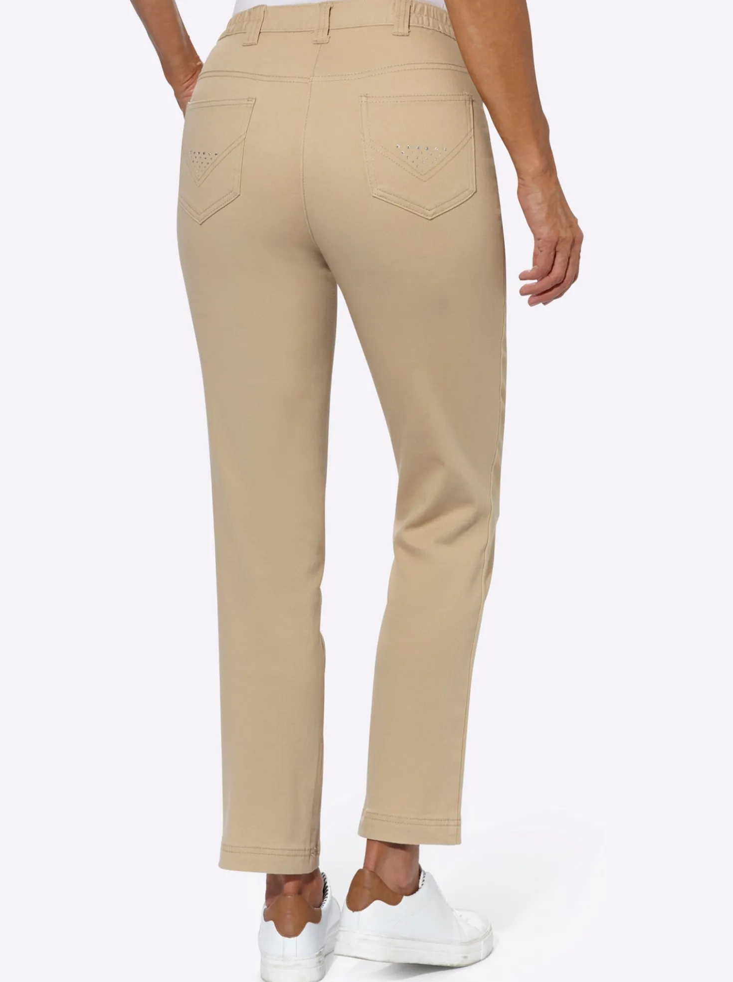 Stretch-Jeans mit Glitzersteinchen hinten