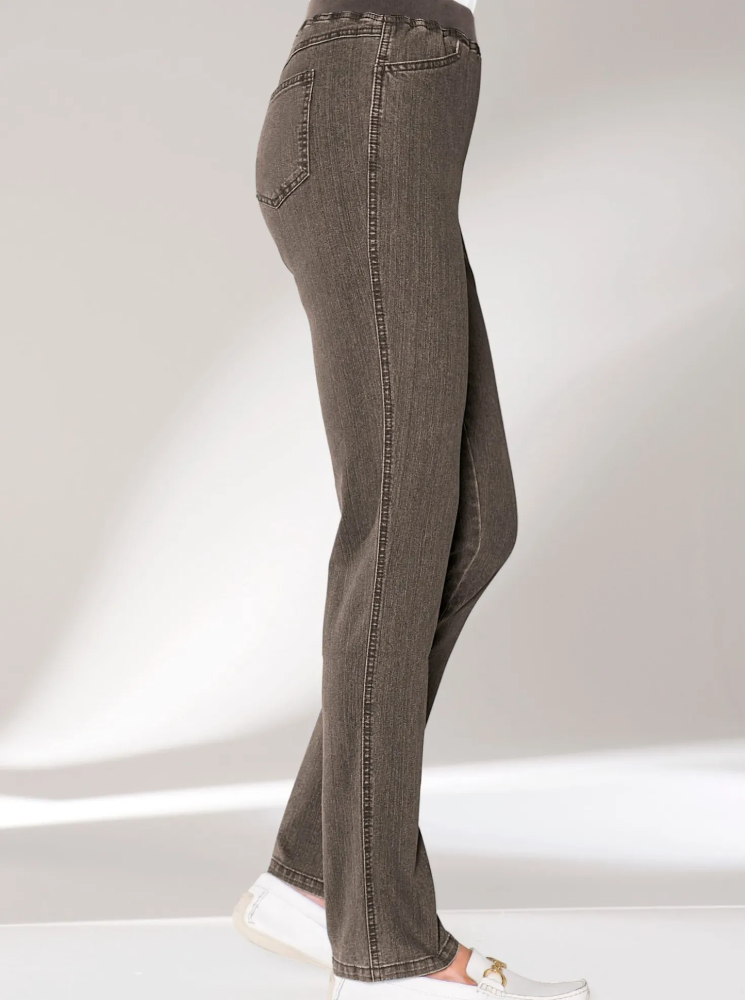 Stretch-Jeans mit Rundum-Dehnbund