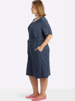 Stretchkleid mit Bindegürtel