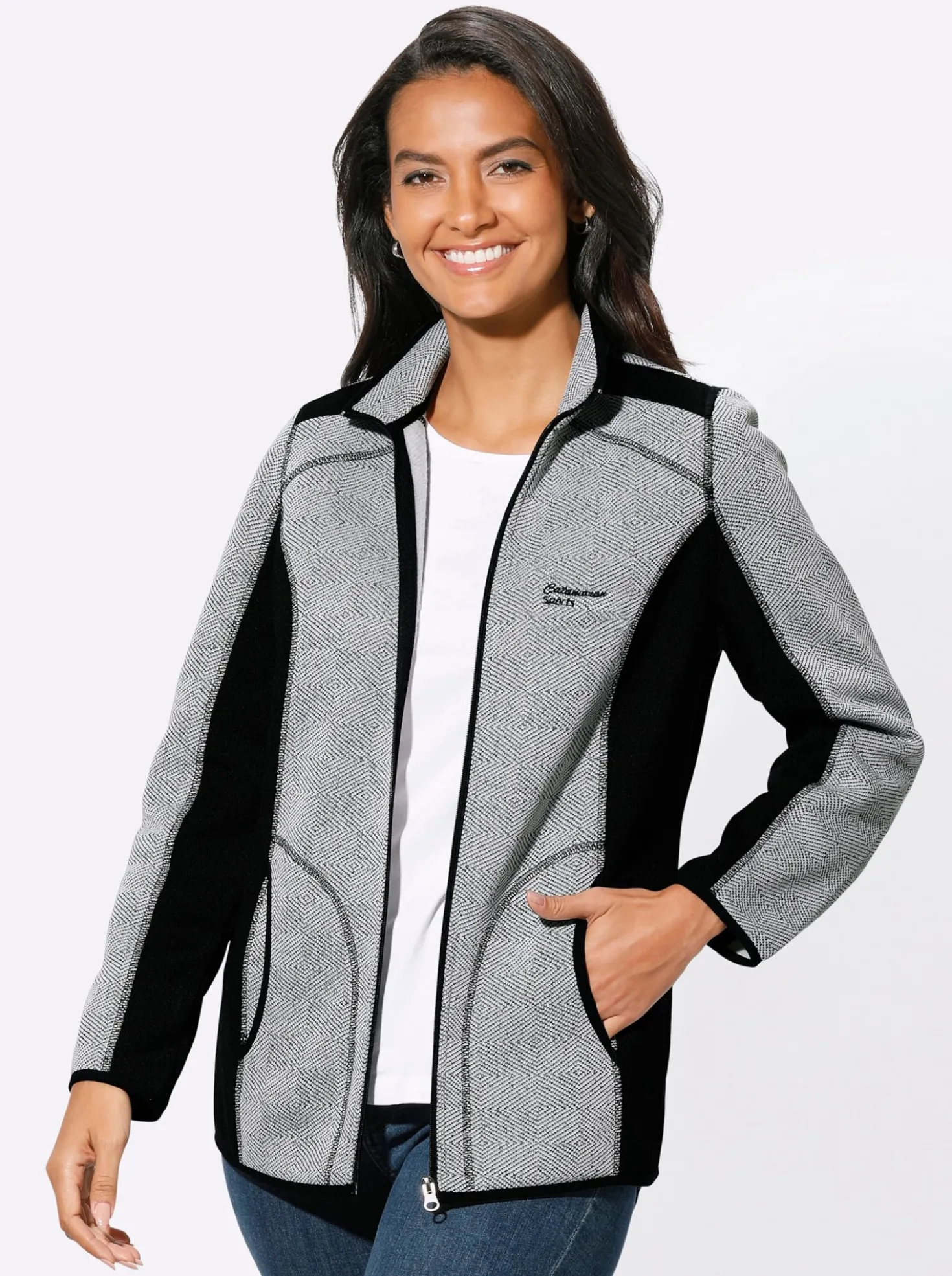 Strickfleecejacke mit Kontrasteinsätzen