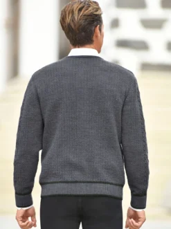 Strickjacke