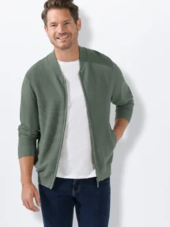 Strickjacke