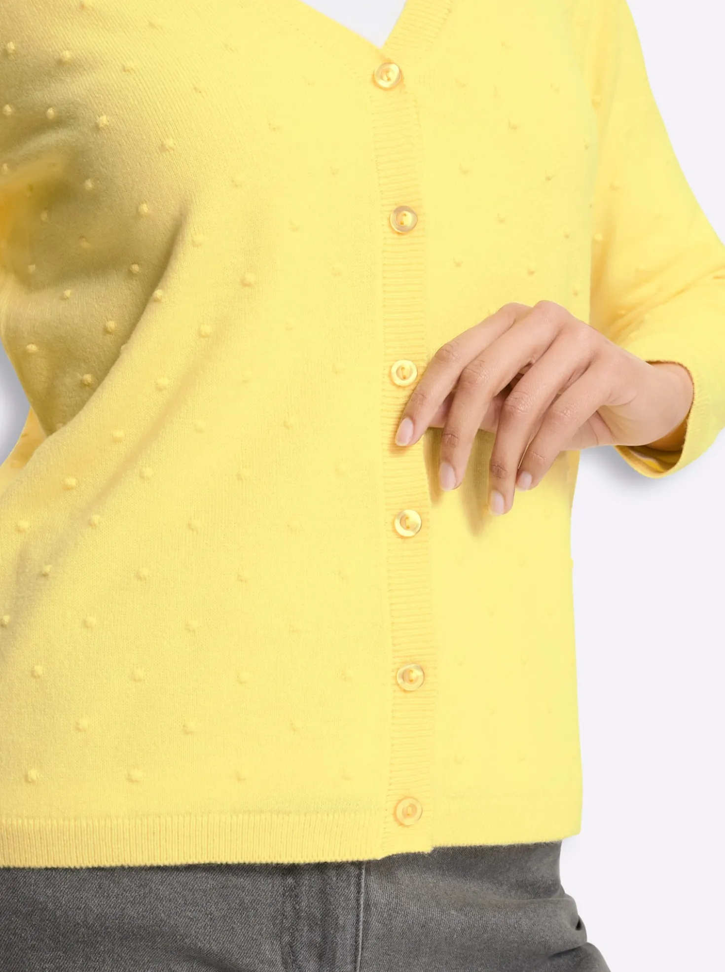 Strickjacke in 3D-Tupfen-Optik