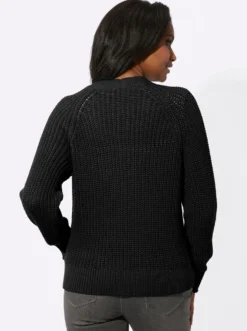 Strickjacke in Grobstrick-Muster