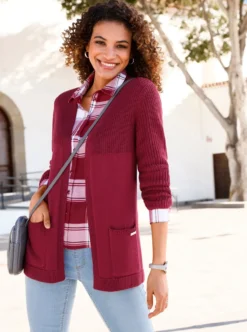 Strickjacke in langer, offener Form