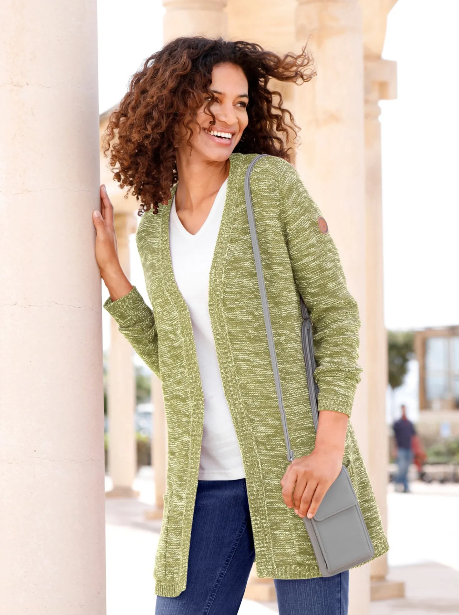 Strickjacke in Longform, meliert