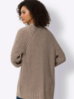 Strickjacke in Ripp-Optik