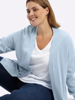 Strickjacke in verschlussloser Form
